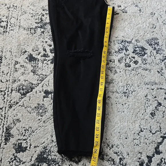 Judy Blue Black Distressed Skinny Jeans Raw Hem Size 14W - Picture 16 of 16